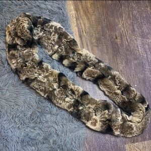 SOFT FAUX FUR CIRCLE SCARF